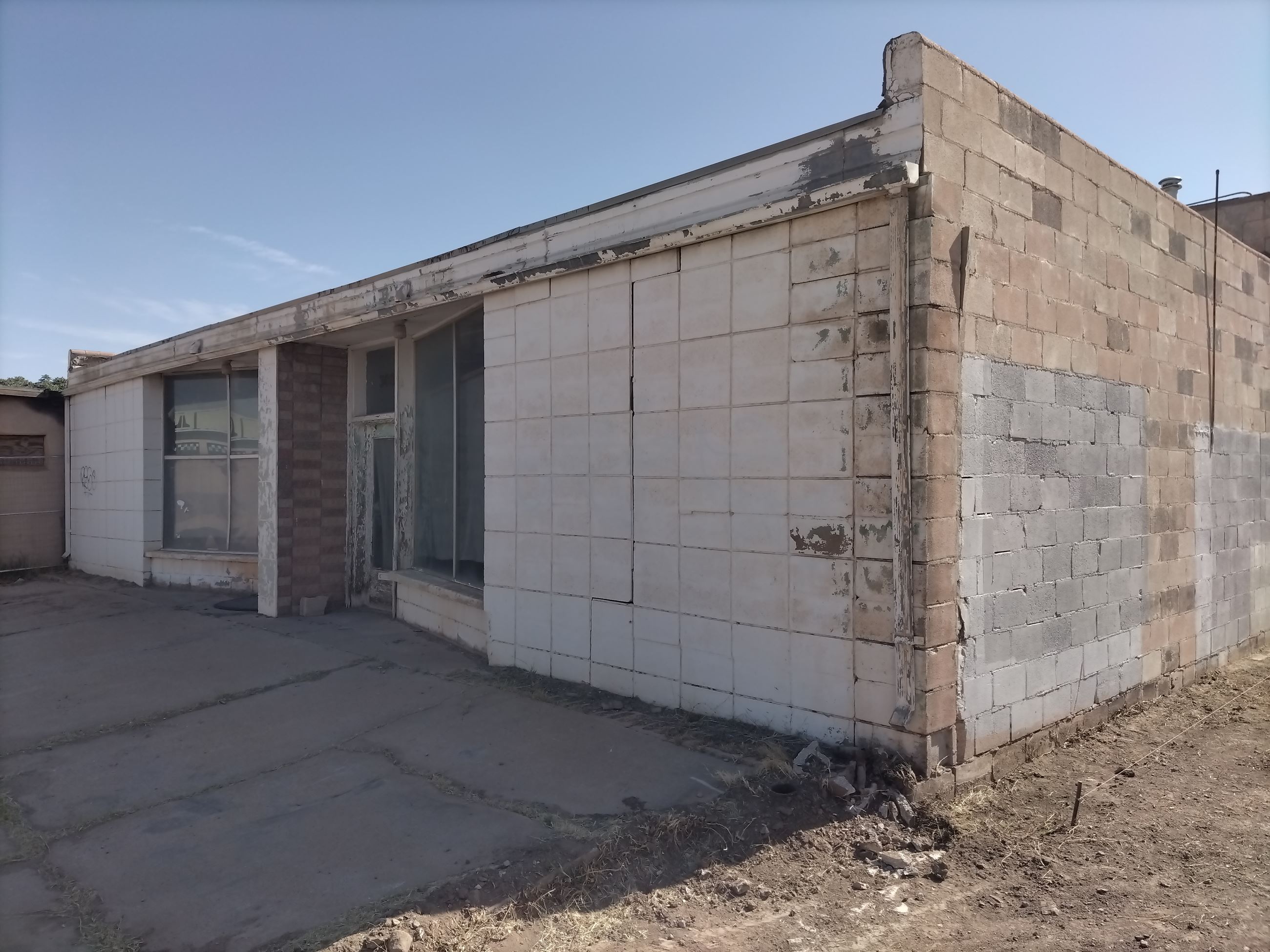 308 N. White Sands Blvd.